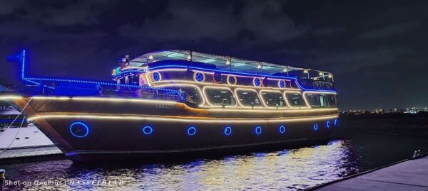 Dhow Cruise Dubai Creek Dinner